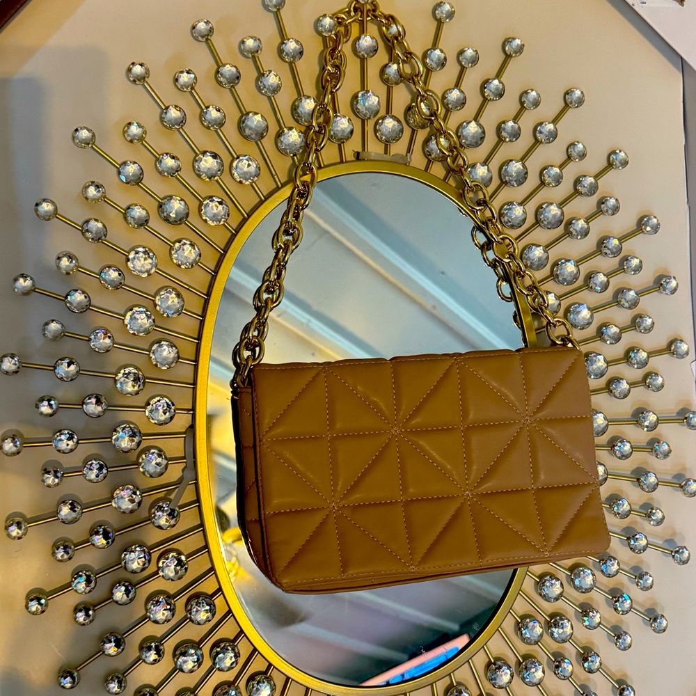 Tan quilted purse chain detain handle summer nude handbag